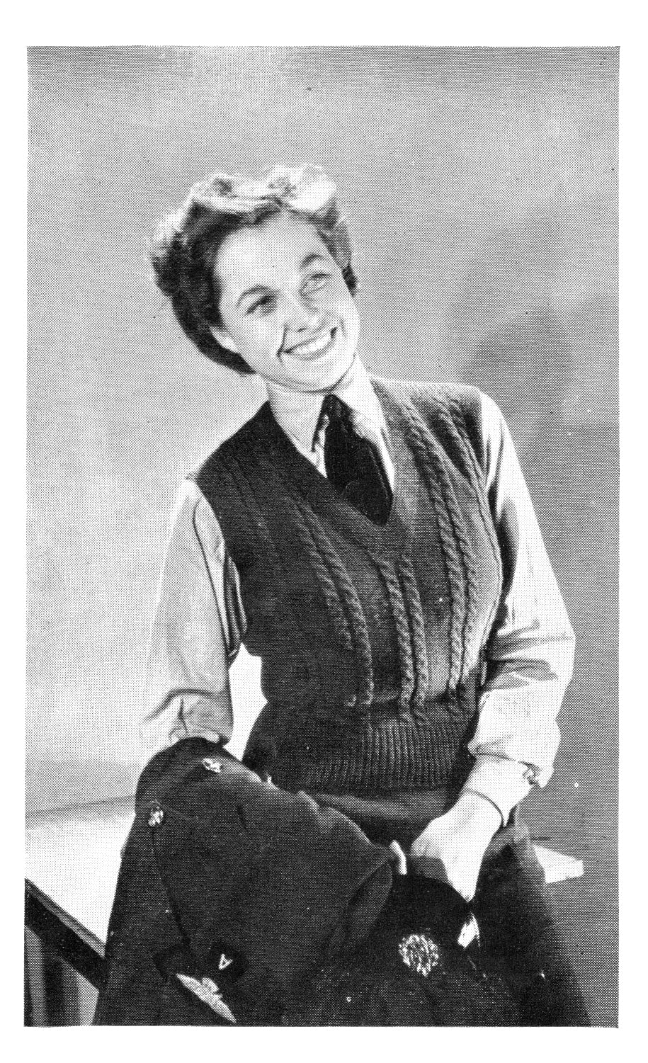 Ladies Hand Knits for Service Women of WW2, 34" Bust, 4ply, 40s Knitting Pattern, Vogue 34