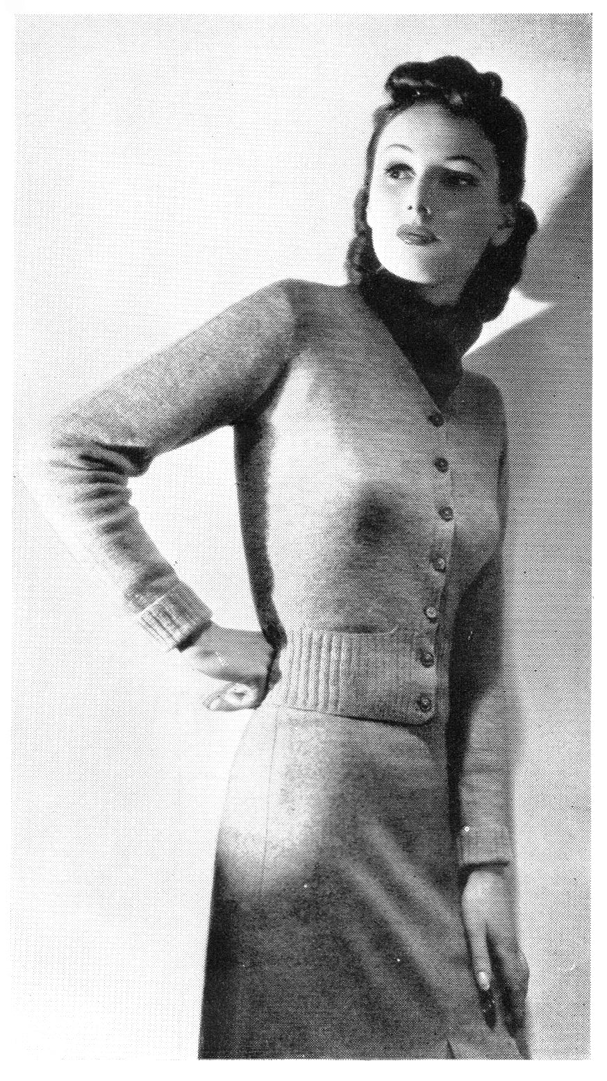 Ladies Hand Knits for Service Women of WW2, 34" Bust, 4ply, 40s Knitting Pattern, Vogue 34