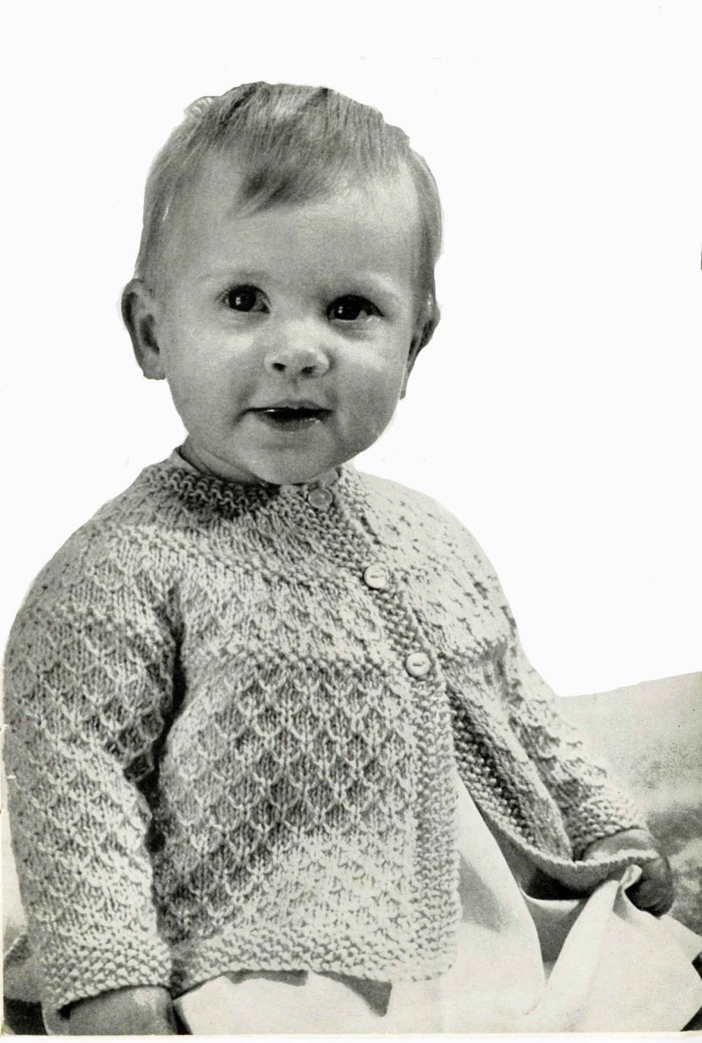 Baby Matinee Coat in two Styles, 1-9 months, 18"-21" Chest, 4ply, 50s Knitting Pattern, P&B 221