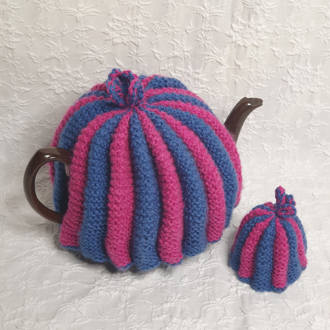 Knitted Tea & Egg Cosy