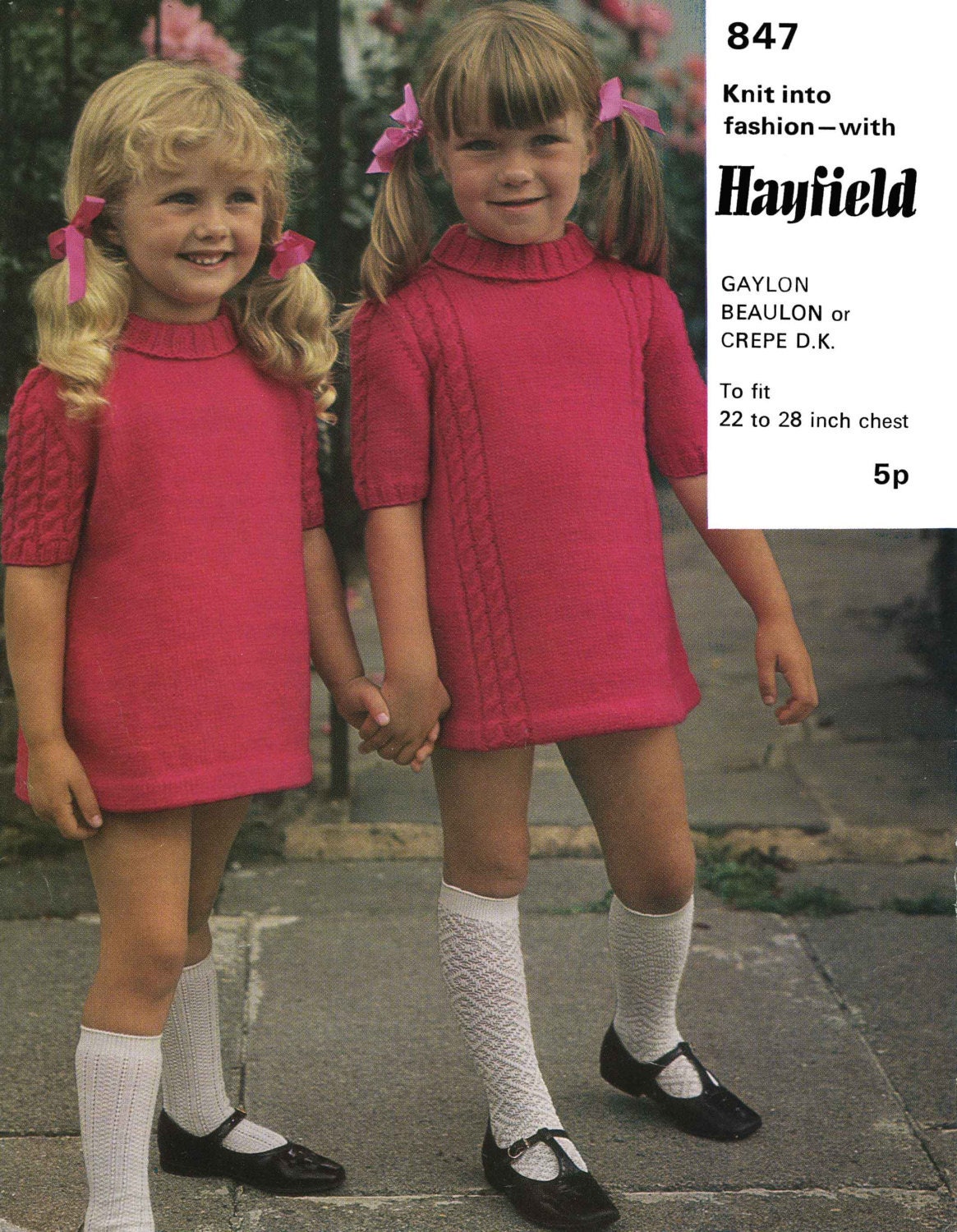 Girl's Dress in 2 Styles, 22"-28" Chest, DK, 70s Knitting Pattern, Hayfield 847